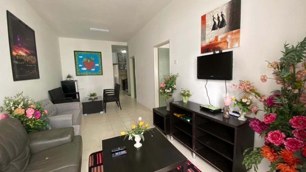 Barakah Sufi Homestay 3 Tanah Rata Ngoại thất bức ảnh